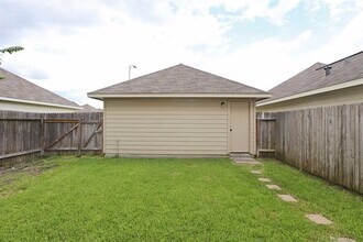 Building Photo - 6348 Austinville Dr