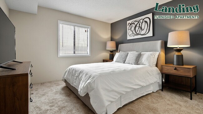 Building Photo - 2403 Lake Brandt Pl
