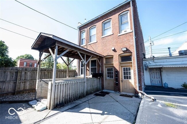 Building Photo - 874 Virginia Ave
