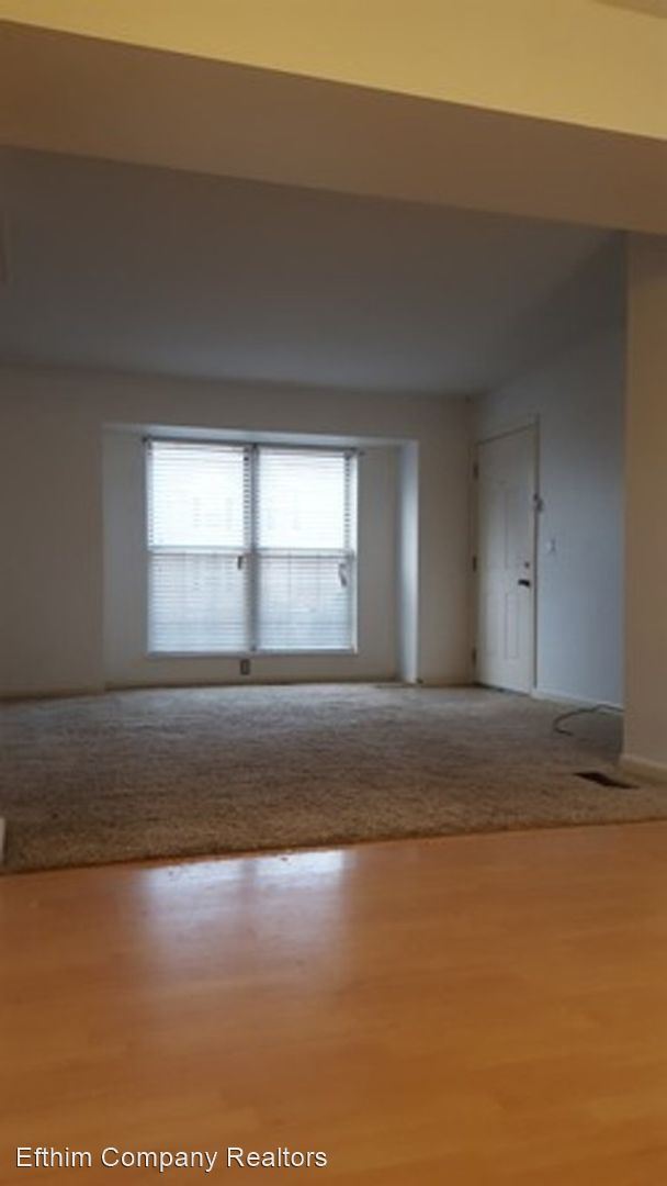 Foto del edificio - 2 br, 1 bath House - 97 Woodlake Ct. Unit E