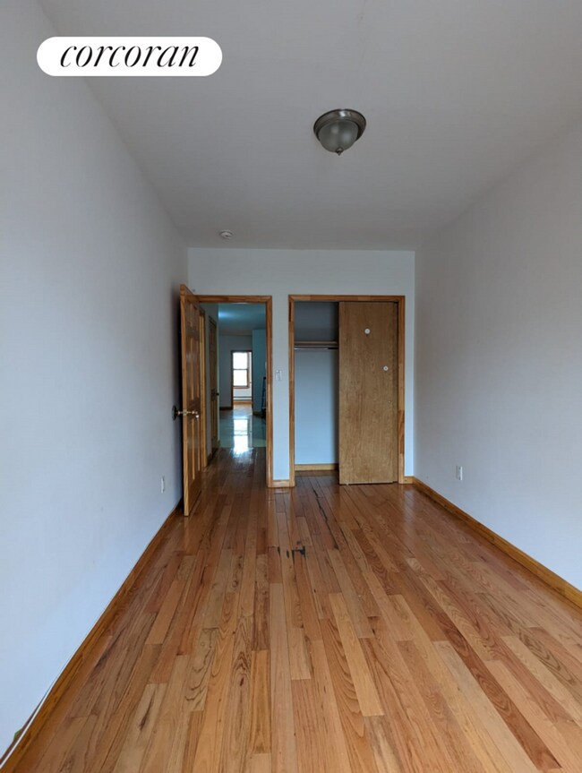 Building Photo - 5016 7th Ave