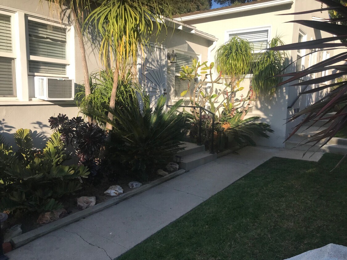 Foto principal - 628 Sheldon St