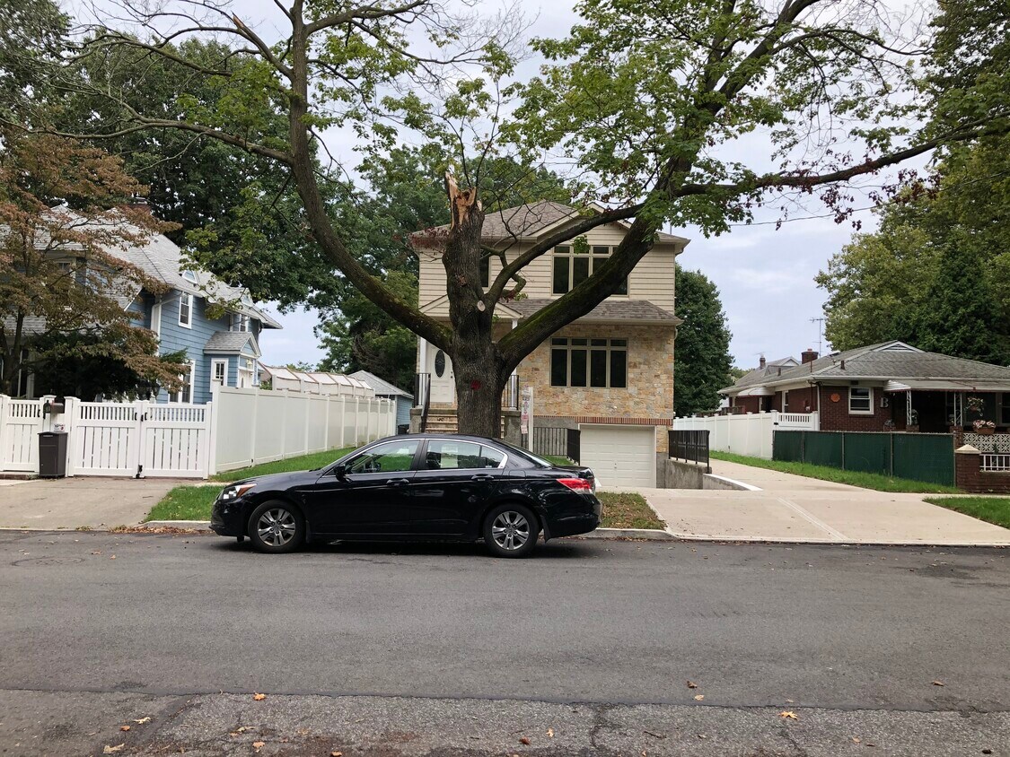 FRONT - 65 Bard Ave