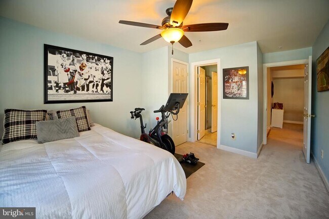Foto del edificio - 12205 Fairfield House Dr