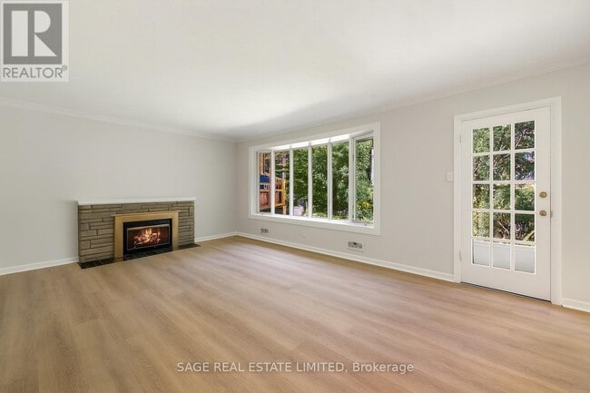 Building Photo - 80 Ravenscrest Dr