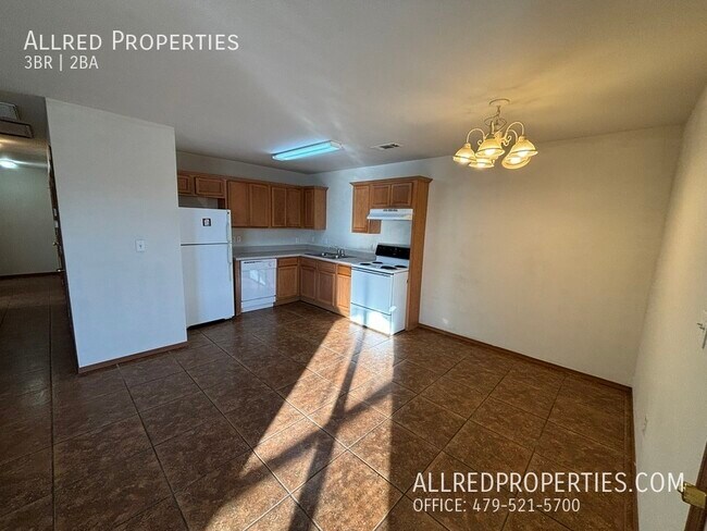 Foto del edificio - 305 E Asher Ct