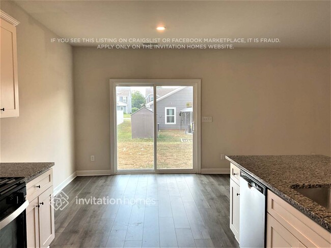 Building Photo - 2314 Alberto Dr