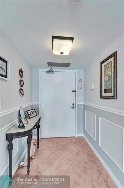 Building Photo - 4020 Galt Ocean Dr
