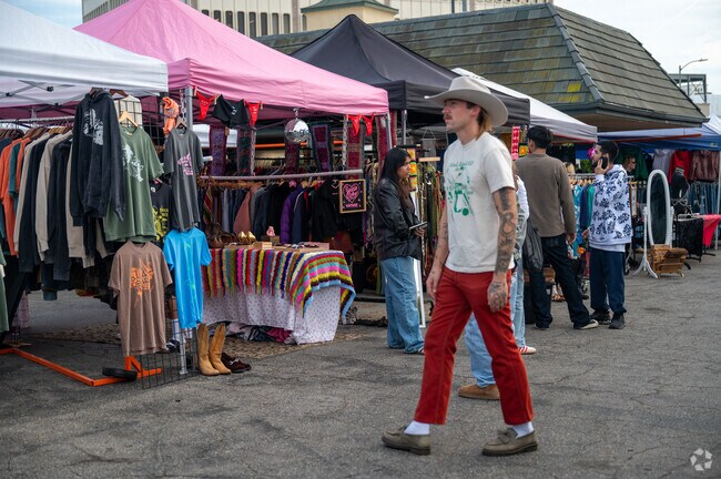 Have fun and meet interesting people at Silver Lake Flea Market.