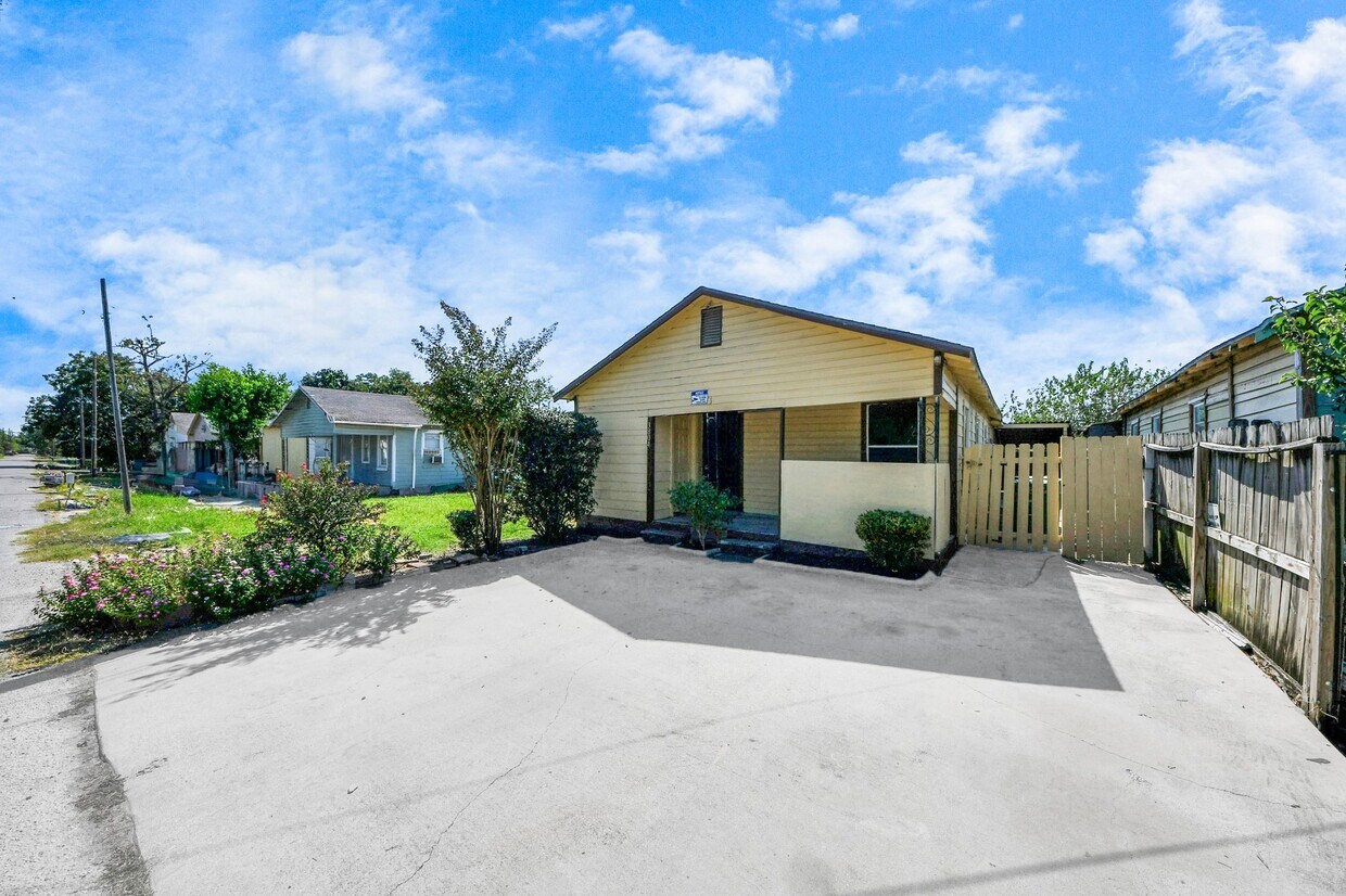 Foto principal - 3804 Lila St