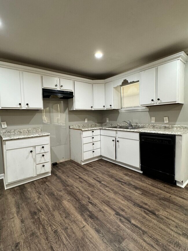 Building Photo - 3826 North Cedar St. North Little Rock AR ...