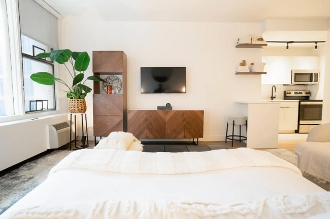 Photo - 28 E Chestnut St Apartment