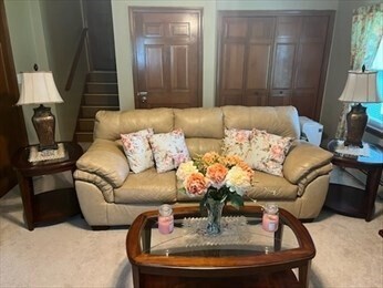 Foto del edificio - 16 Indian Rock Dr