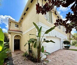 Building Photo - 9138 Villa Palma Ln