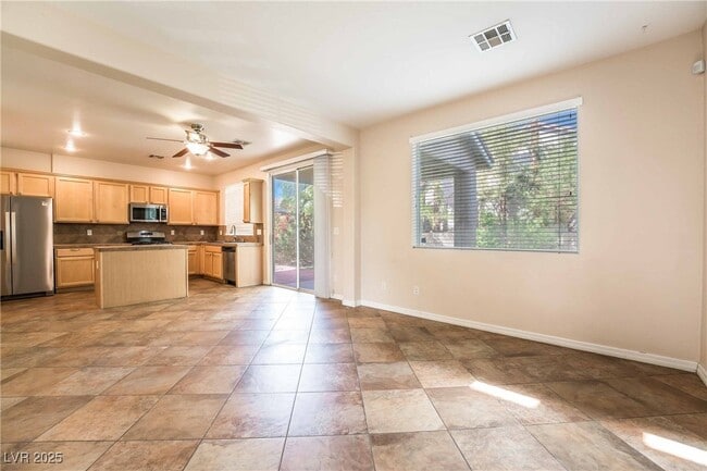 Building Photo - 4663 San Vito St