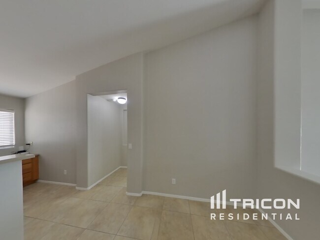 Foto del edificio - 8053 N 109th Ln