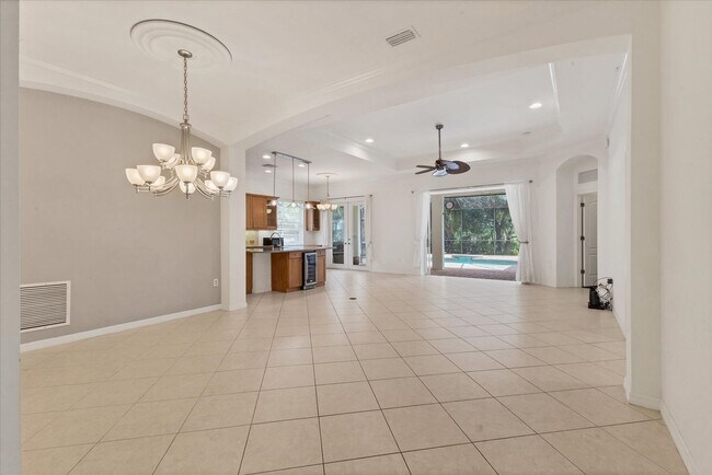 Building Photo - 7236 Lismore Ct