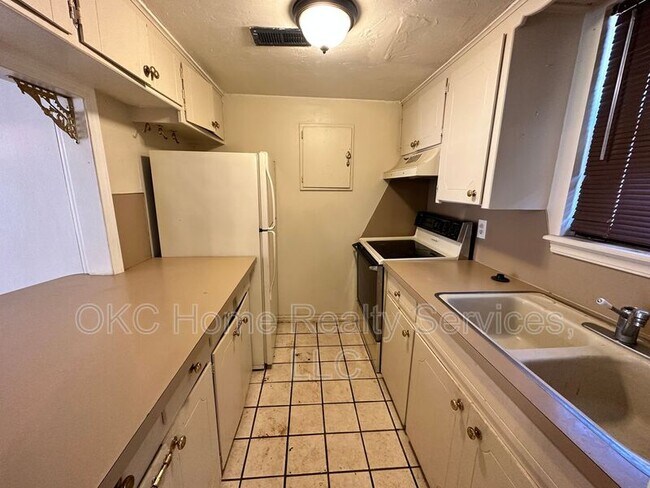 Foto del edificio - 2800 NW 57th St