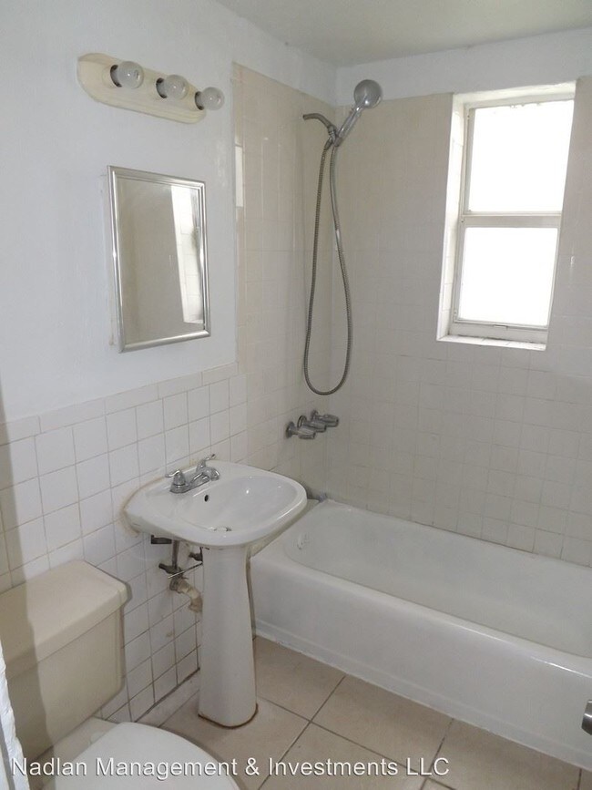 Foto del edificio - 1540 NW 1st Ct