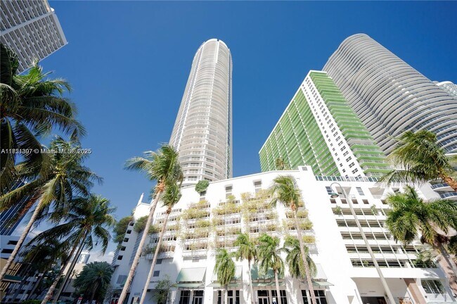 Foto del edificio - 1750 N Bayshore Dr