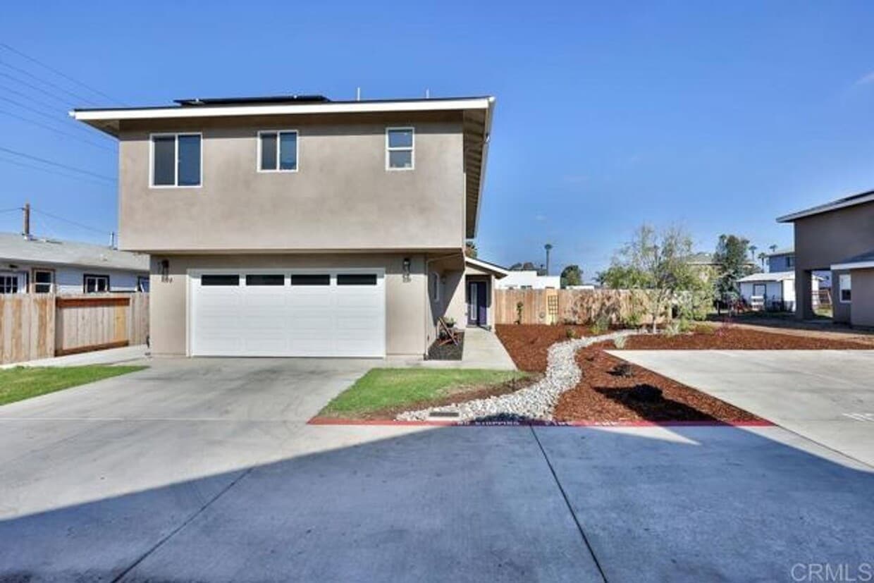 Foto principal - 1139 2nd Ave