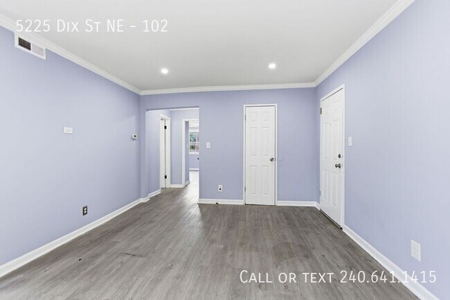 Foto del edificio - 5225 Dix St NE