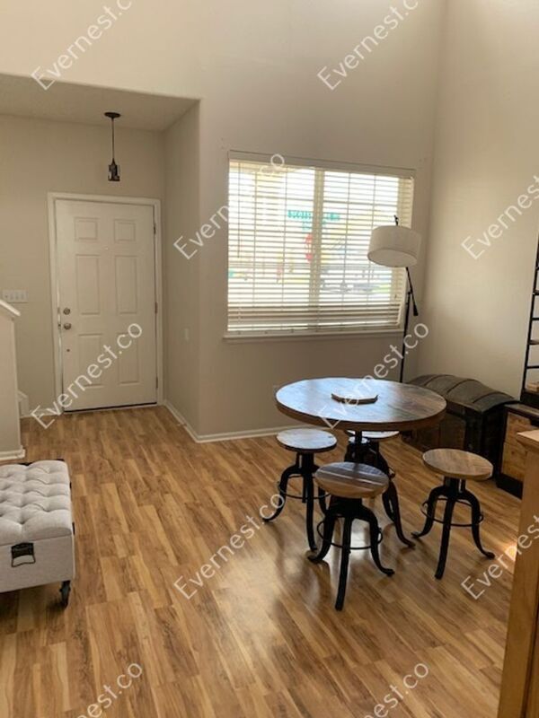 Building Photo - 3902 Scotsmoore Dr
