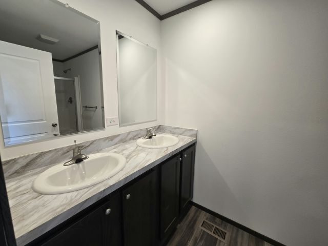 Building Photo - 11422 4th St NE