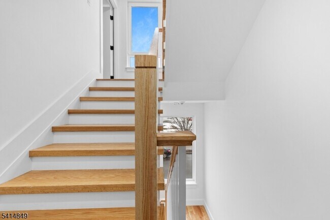 Foto del edificio - 37 S 7th St