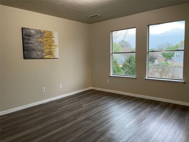 Foto del edificio - 6614 Amberfield Ln