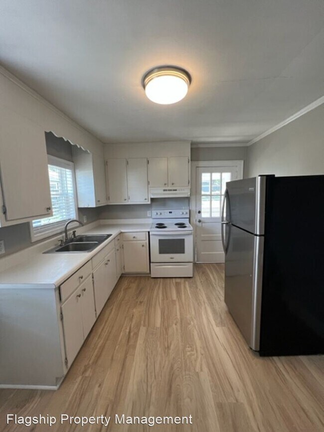Building Photo - 2 br, 1 bath House - 301 W. Arlington Ave