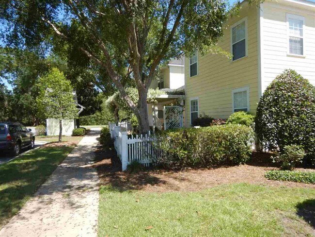 Building Photo - 3970 Grove Park Dr