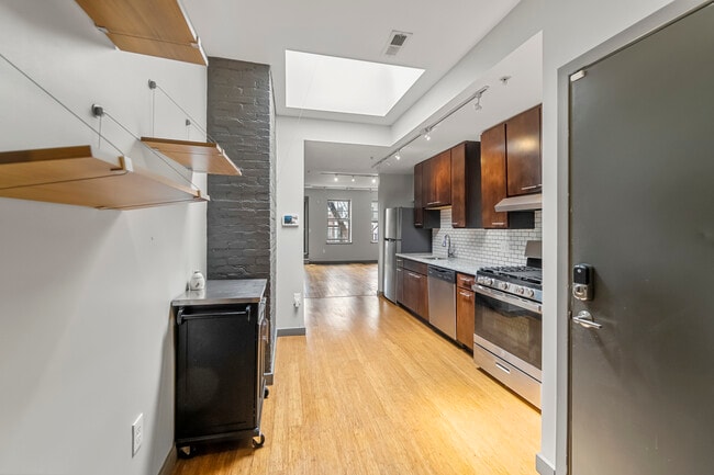Apt 3 Kitchen - 1010 N Calvert St