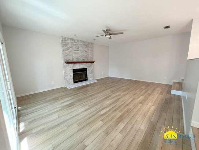 Foto del edificio - Custom home in the heart of Niceville!