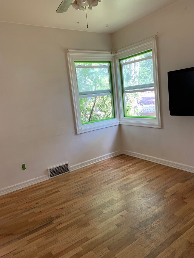 Foto del edificio - 670 N 11th St