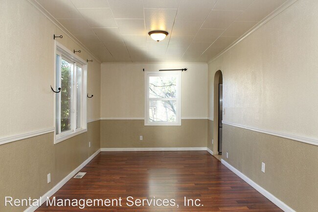 Building Photo - 4 br, 2 bath House - 5646 SE 122nd Avenue