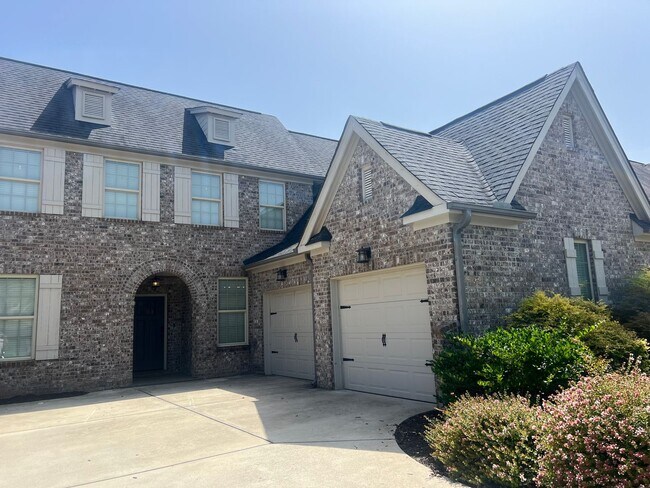 Foto del edificio - Must See Home In Madison City!