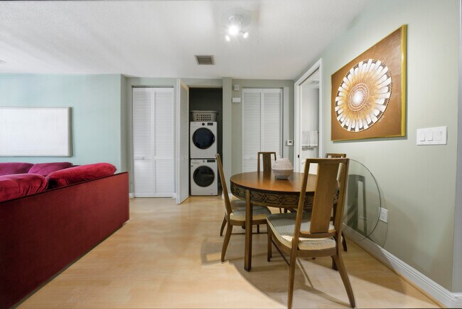 Foto del edificio - 232 SW 14th Ave