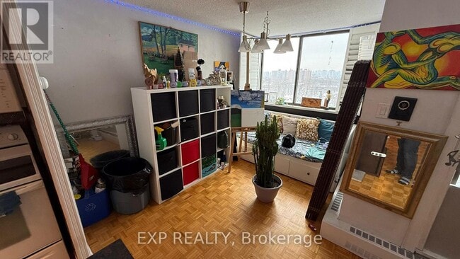 Photo du bâtiment - 515 St. Laurent Blvd