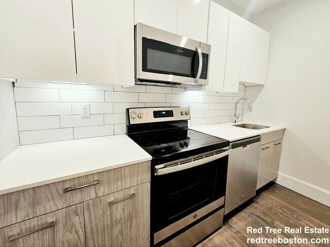 Building Photo - 108 Jersey St