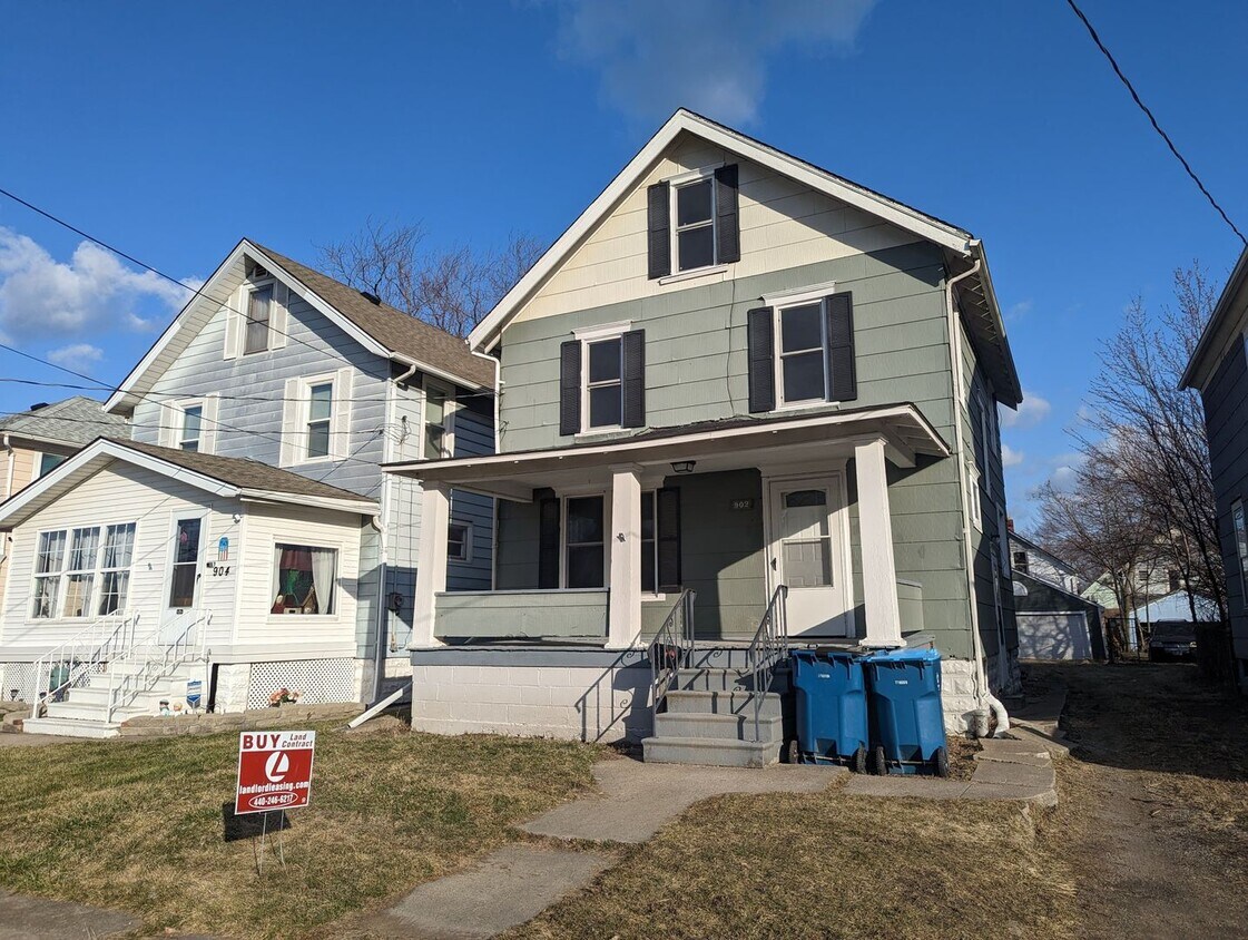 Primary Photo - Land Contract Opportunity – $89,900 with j...