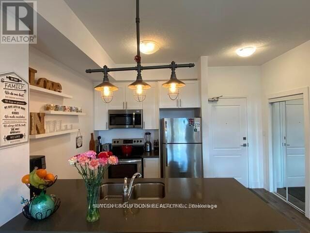 Building Photo - 101 Shoreview Pl