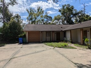 Building Photo - 150 Longwood Lake Mary Rd