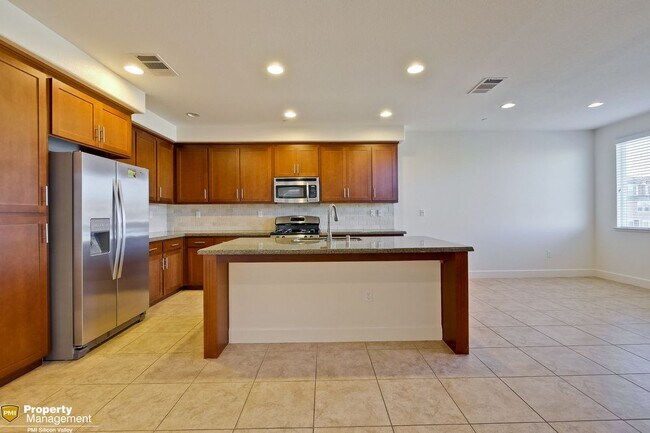 Building Photo - 1773 Lee Way