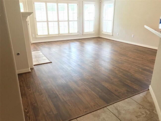 Foto del edificio - 26418 Cole Trace Ln