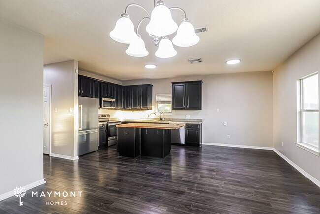 Foto del edificio - 21122 Molasses Meadow Ln