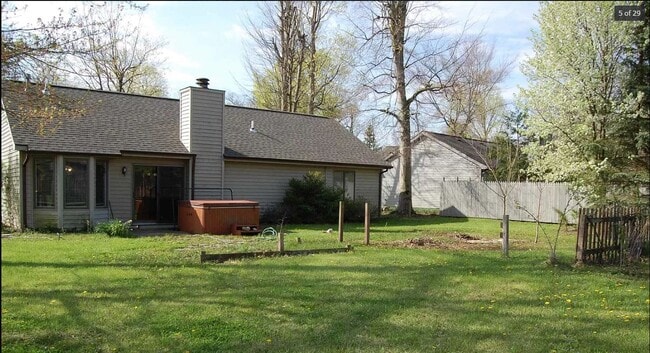 Foto del edificio - 6007 Belle Isle Ln