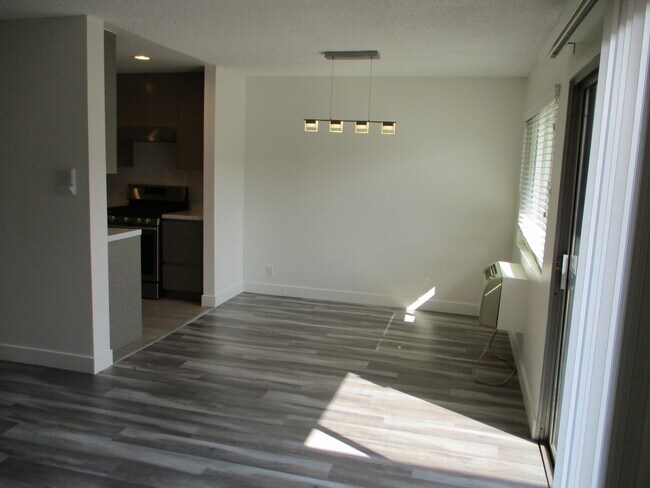Foto del edificio - 3625 Glendon Ave