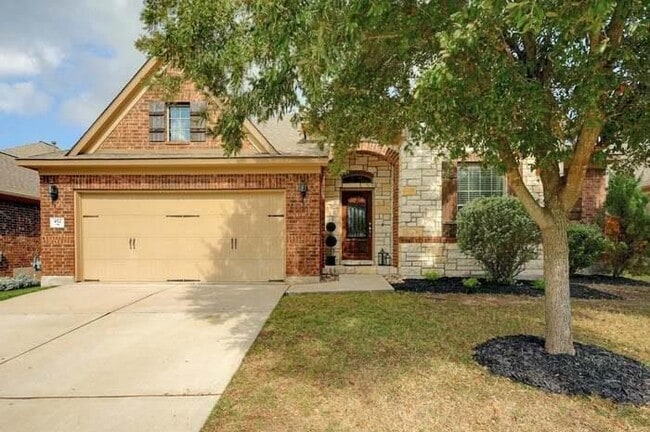 Building Photo - 452 Monahans Dr