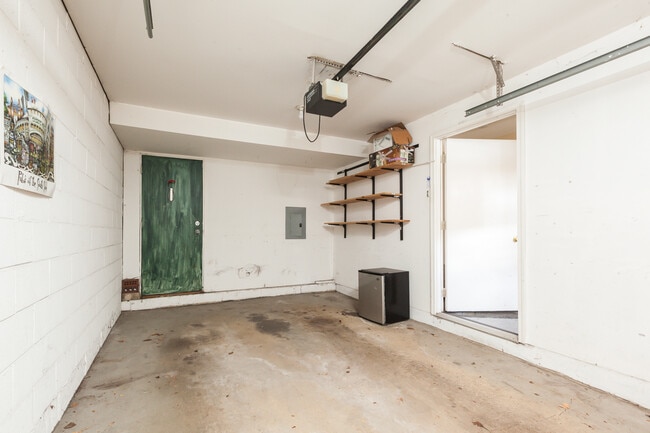 Foto del edificio - 616 N Paulina St